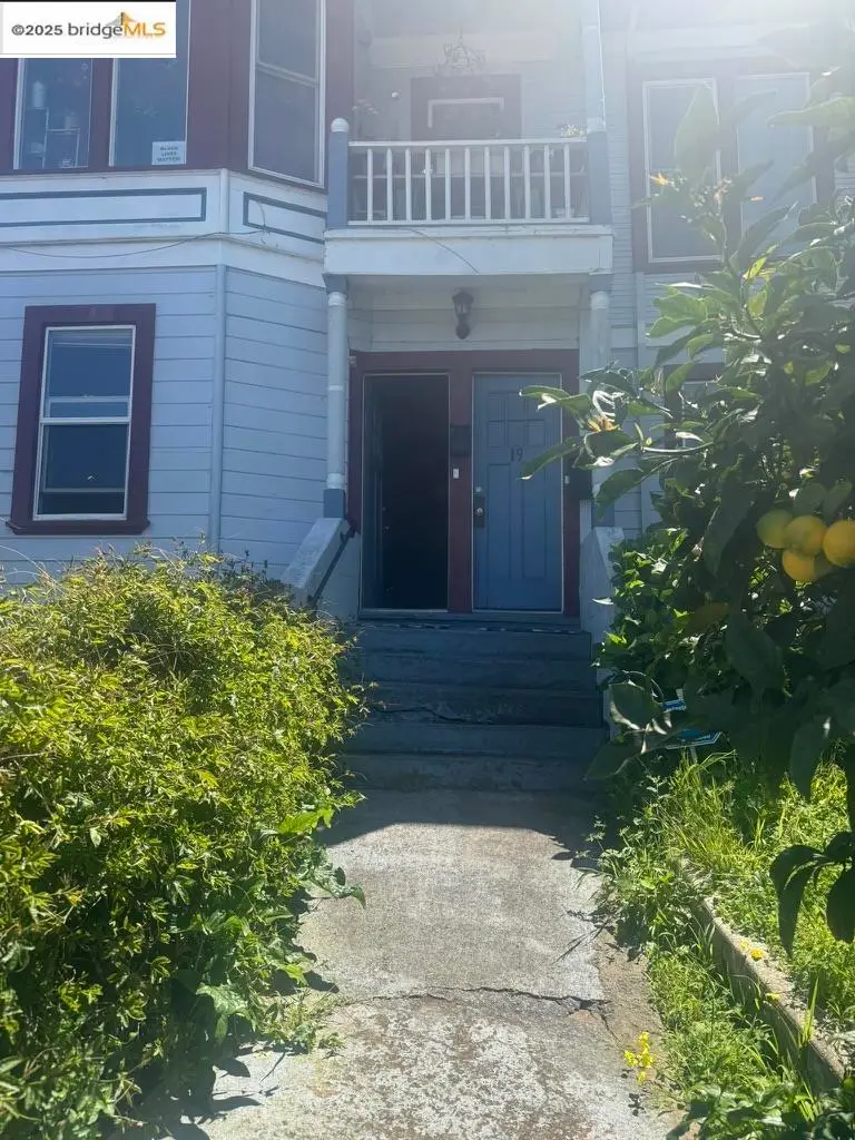 17 Montana St, Richmond, CA 94801 - Image #2
