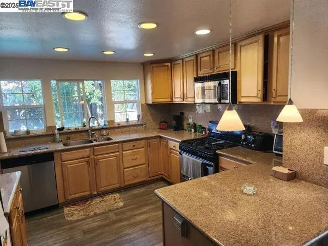 36202 Worthing, Newark, CA 94560 - Image #2