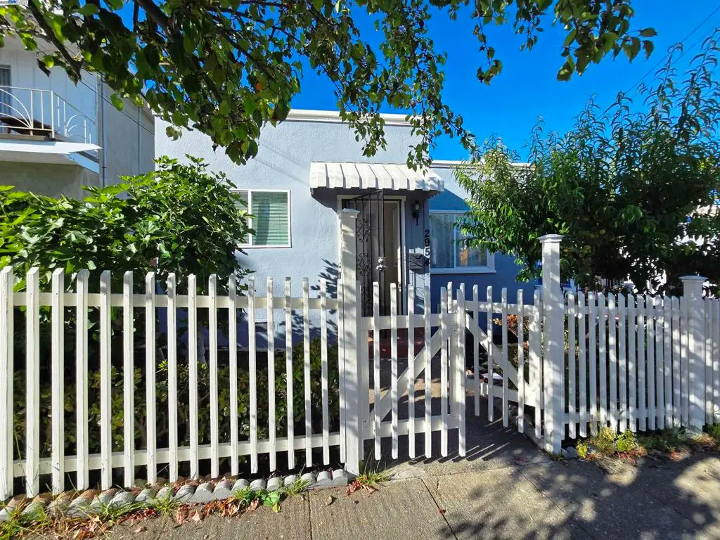 2954 Delaware St, Oakland, CA 94602 - #1