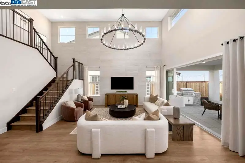 503 E Fiorino Street, Mountain House, CA 95391 - Image #3