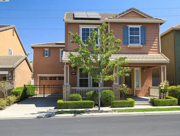 9216 Hallmark Pl, Vallejo, CA 94591