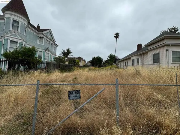 2340 E 21st St, Oakland, CA 94601