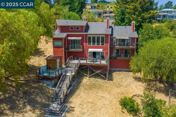 172 Rudgear Dr, Walnut Creek, CA 94596