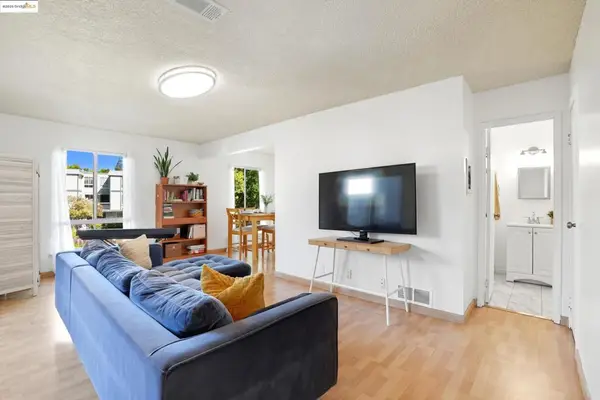 2036 Sierra Rd #2, Concord, CA 94518