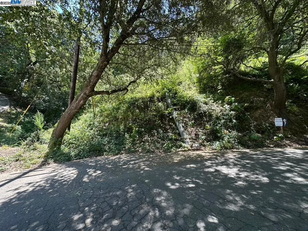 Chelton Drive, Oakland, CA 94603 - Image #1
