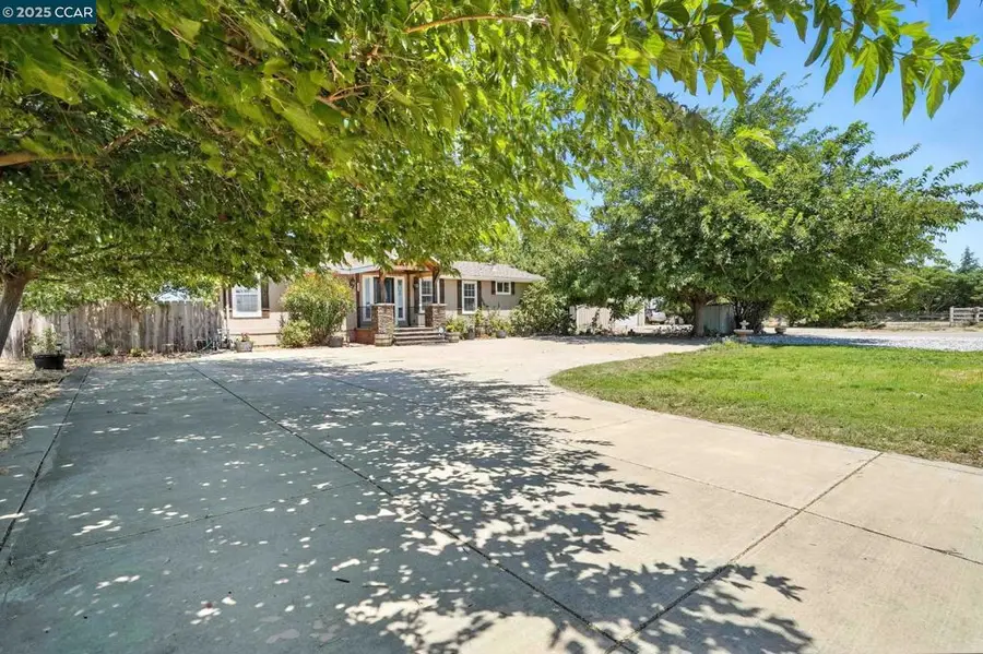 1950 Tule Ln, Knightsen, CA 94561 - Image #3