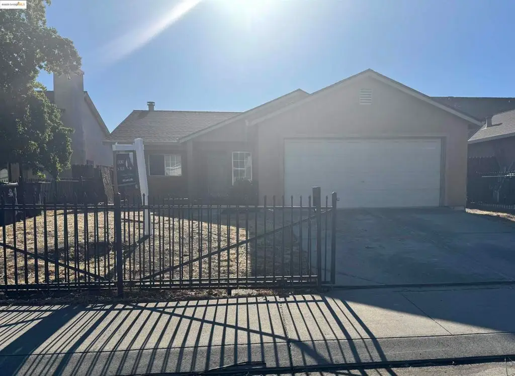 2050 Grey Stone Dr, Stockton, CA 95206 - #1