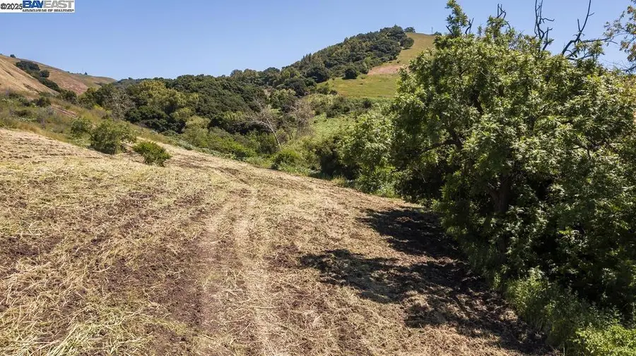 12780 Clayton Rd, San Jose, CA 95127 - Image #2