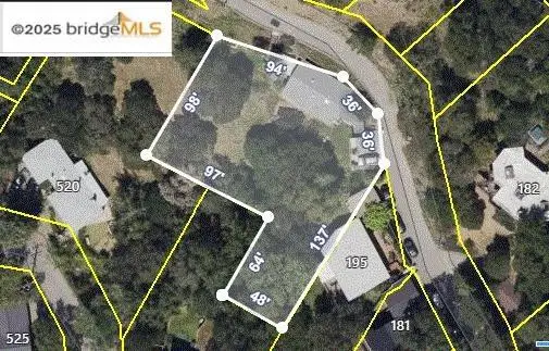 195 Pine Dr, Fairfax, CA 94930