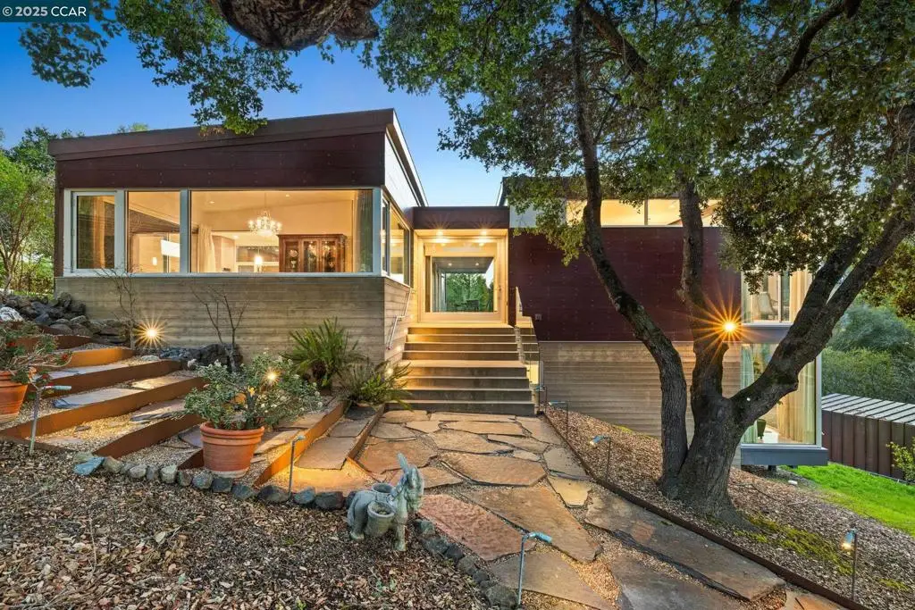 2 Crane Ct, Orinda, CA 94563 - Image #1