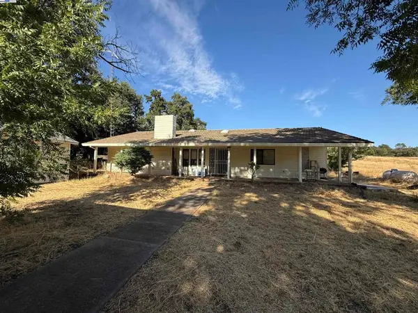 5893 Fruitland Rd, Marysville, CA 95901
