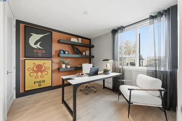 1660 Clement Avenue, Alameda, CA 94501