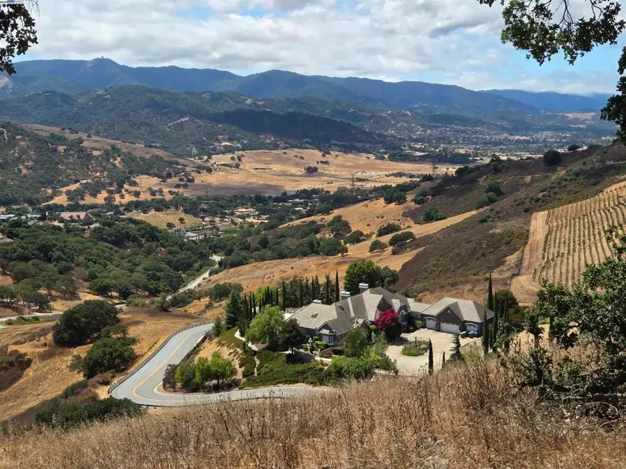 22610 Country View Drive, San Jose, CA 95120 - Image #2