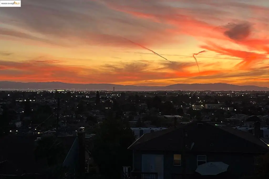 9889 Burr St, Oakland, CA 94605 - Image #1