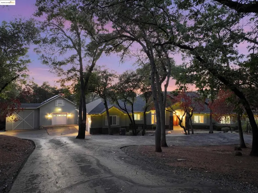 16096 Parkridge Ave, Sonora, CA 95370 - #2