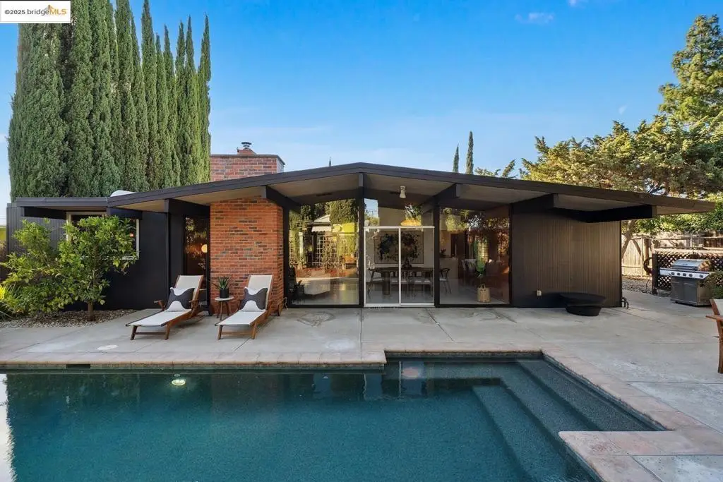 4020 Salem St, Concord, CA 94521 - Image #1