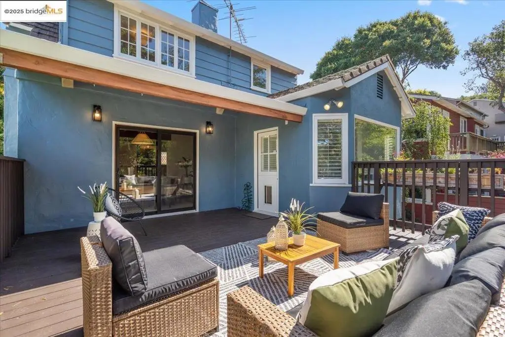 4401 Harbord Dr, Oakland, CA 94618 - Image #1