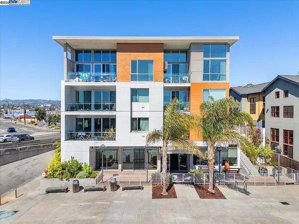 340 29th Ave. #207, Oakland, CA 94601