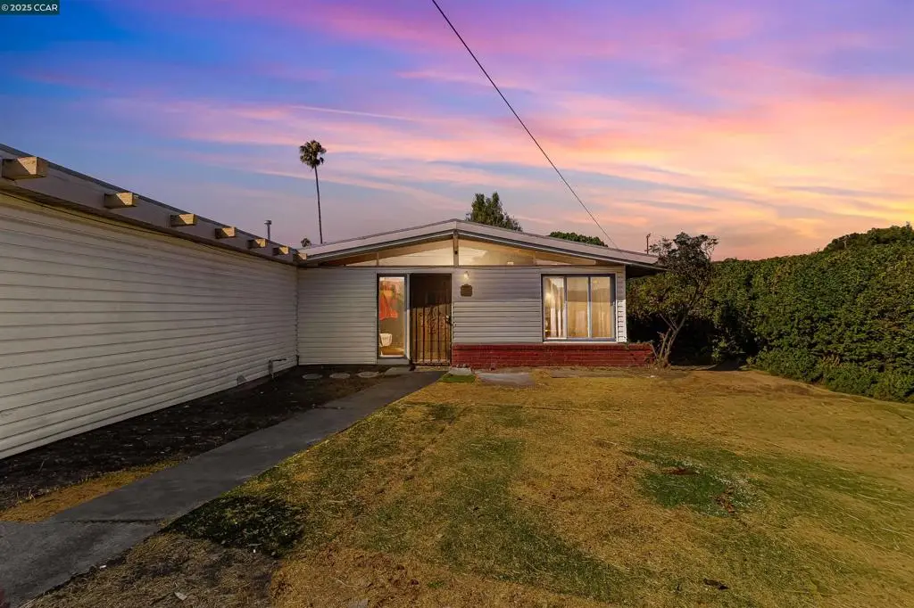 27707 La Porte Ave, Hayward, CA 94545 - Image #1