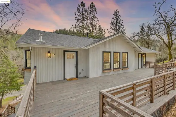 16806 Brewer Rd, Grass Valley, CA 95949