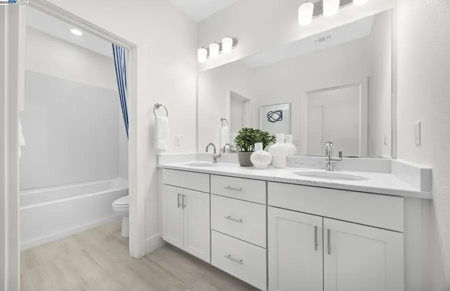 17184 Coral Tree Lane, Lathrop, CA 95330 - Image #3