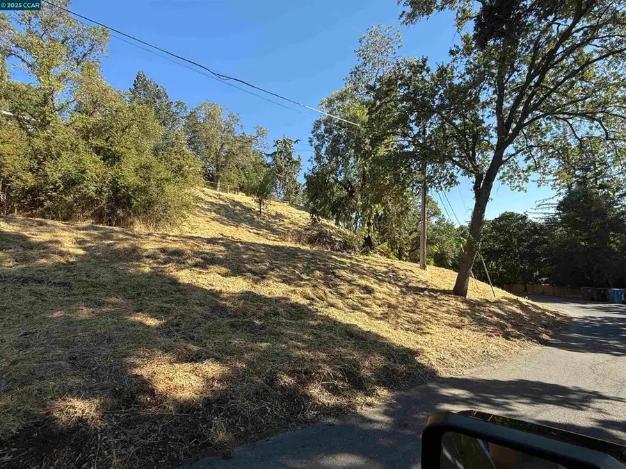 Alamo View Pl, Walnut Creek, CA 94595 - Image #3