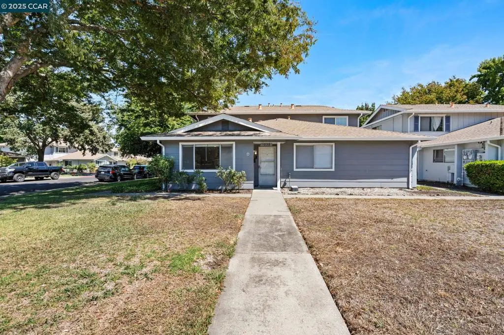 1038 Mohr Ln #A, Concord, CA 94518 - Image #1