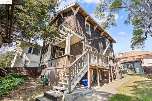 738 E 19th St, Oakland, CA 94606