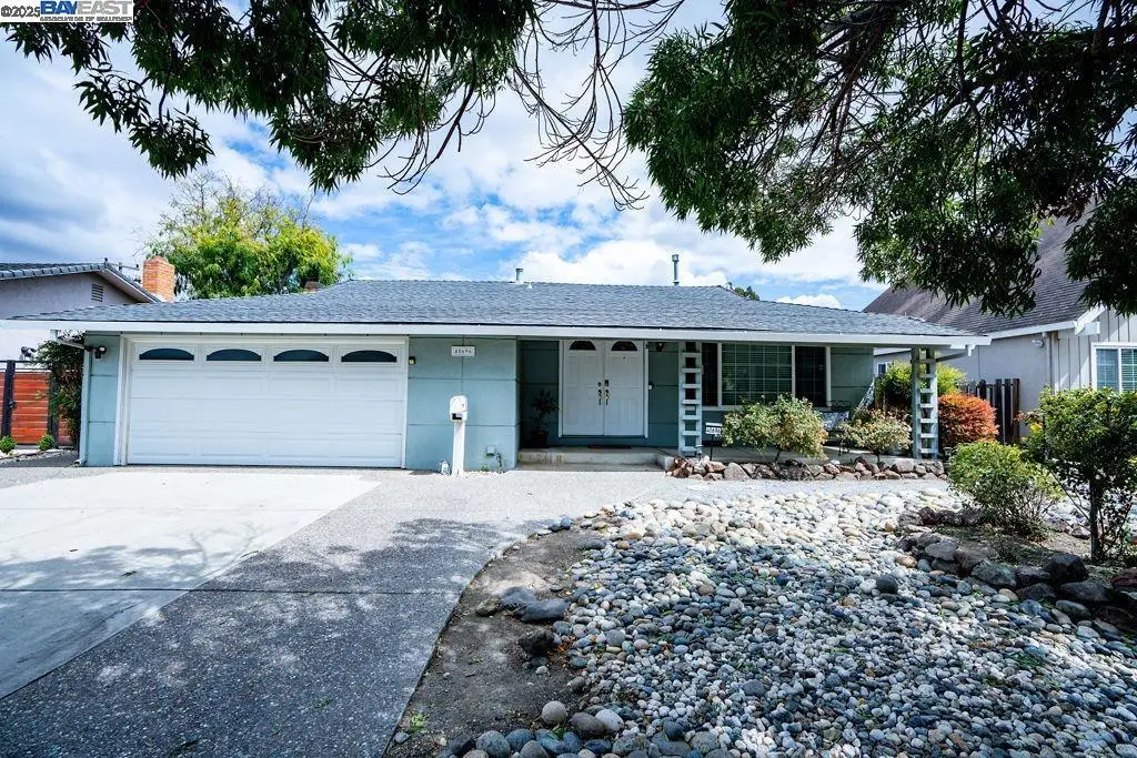 40696 Robin St, Fremont, CA 94538 - Image #1