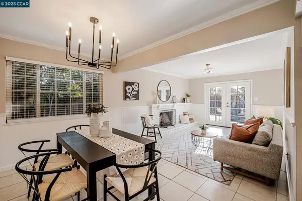 1498 Delaware Dr, Concord, CA 94521