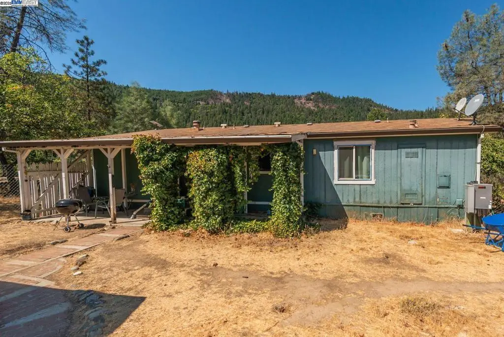 30661 State Hwy 3, Douglas City, CA 96024 - Image #1