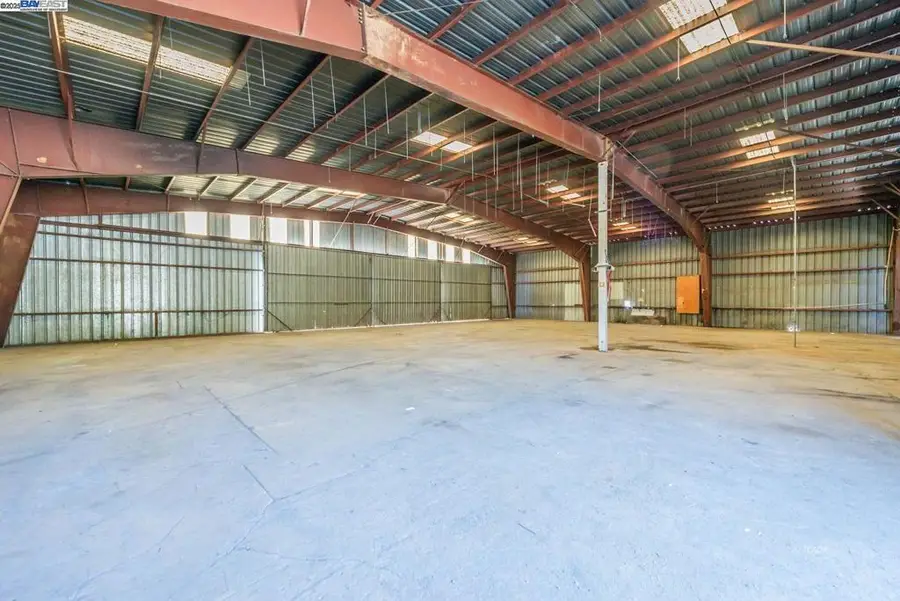 30661 State Hwy 3, Douglas City, CA 96024 - Image #3