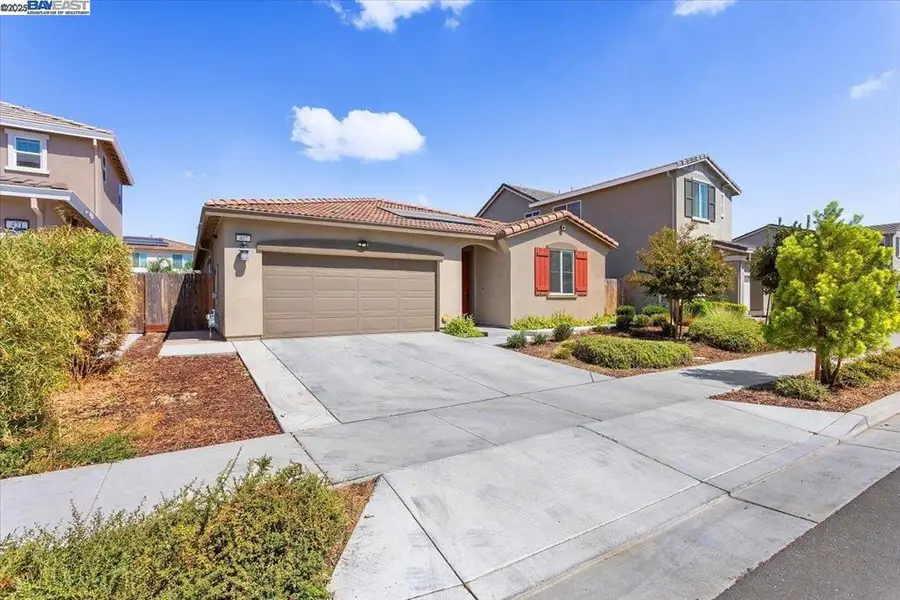 407 Sacramento St, Lathrop, CA 95330 - Image #3