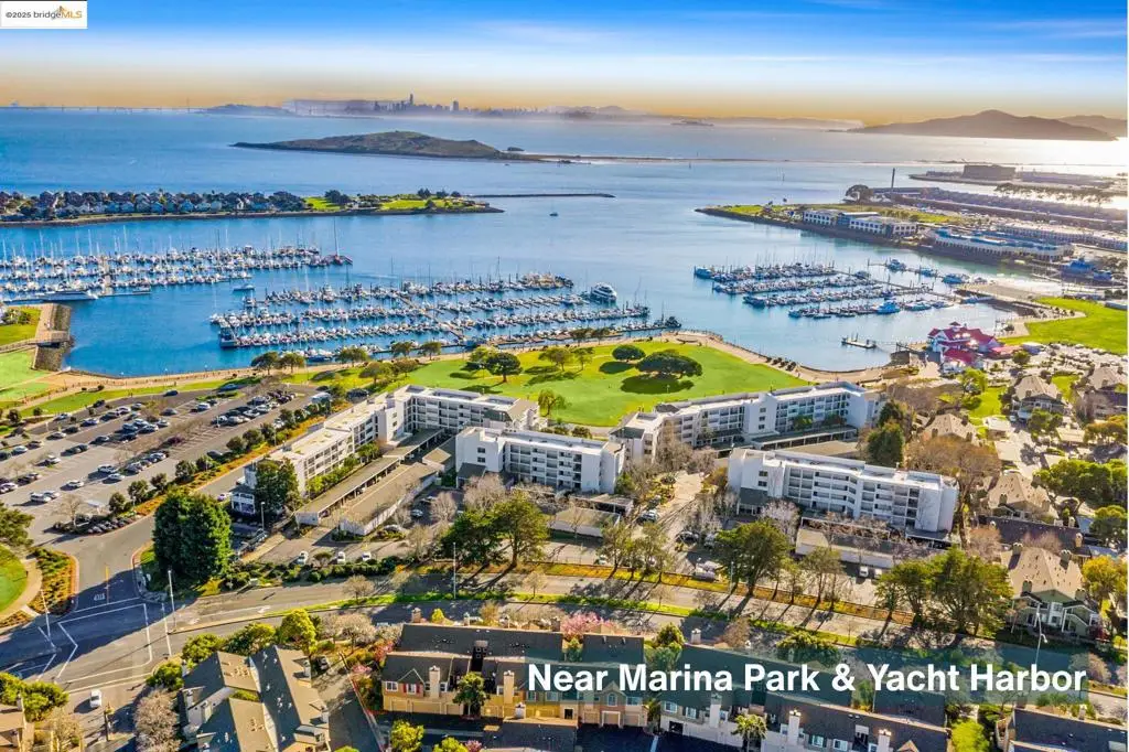 2605 Beach Head Ct, Richmond, CA 94804 - Image #1