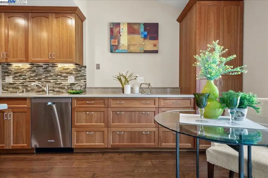 6318 Joaquin Murieta Ave #F, Newark, CA 94560 - Image #3