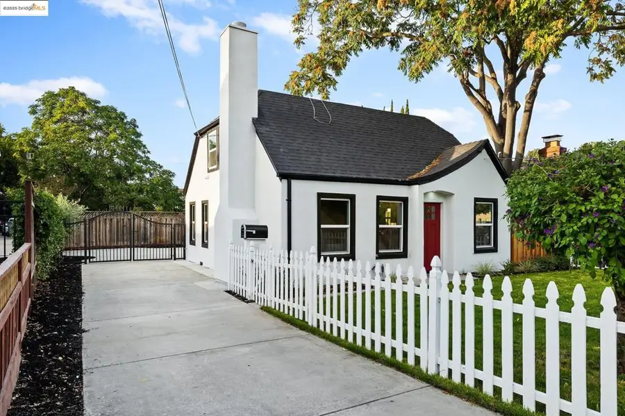 1109 Lincoln Ct, San Jose, CA 95125 - Image #2