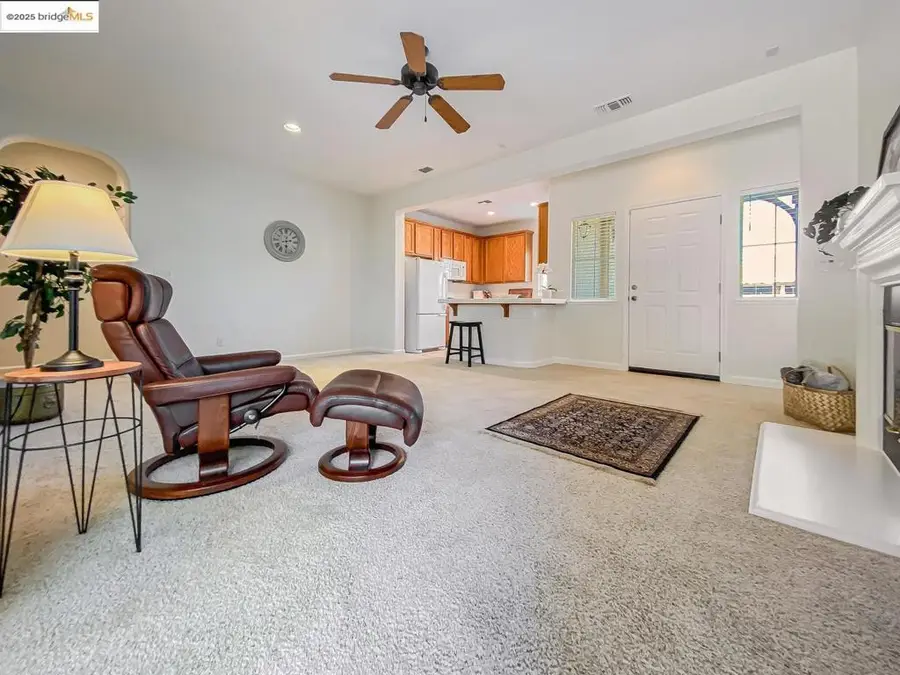 1576 Morning Glory Ln, Roseville, CA 95747 - Image #3