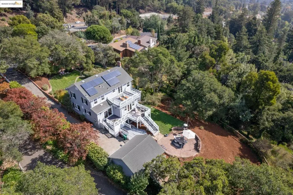 3085 Monterey Blvd, Oakland, CA 94602 - Image #1