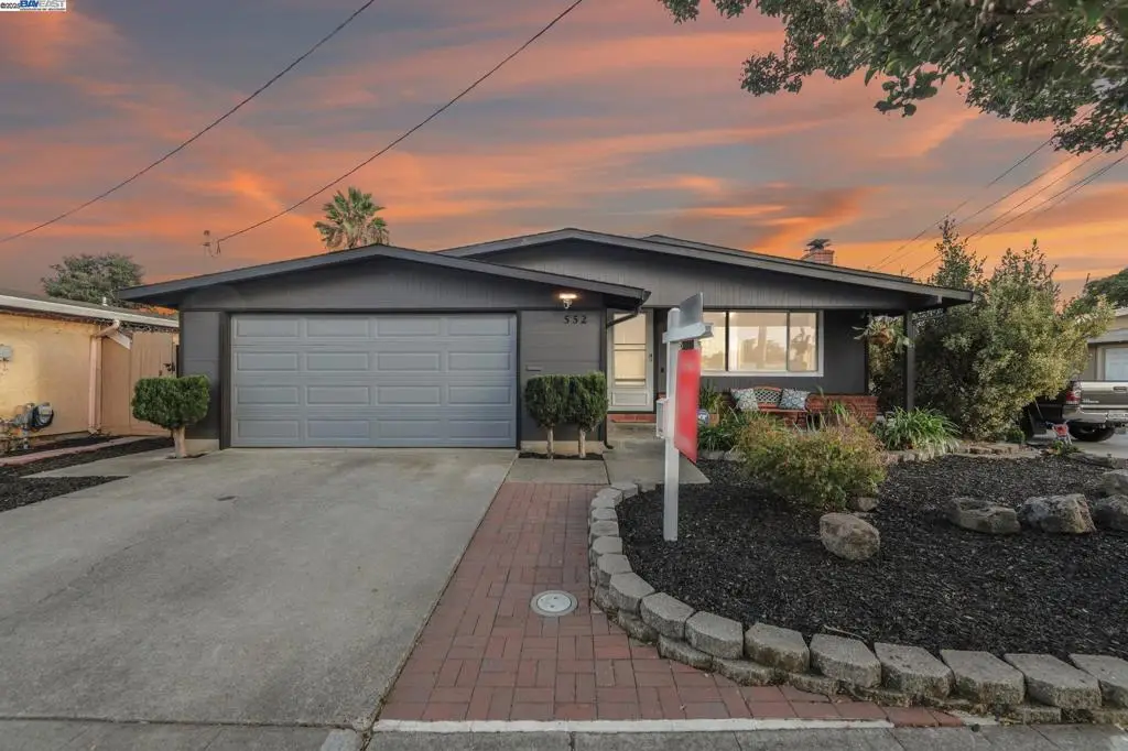 552 Celia St, Hayward, CA 94544 - #1
