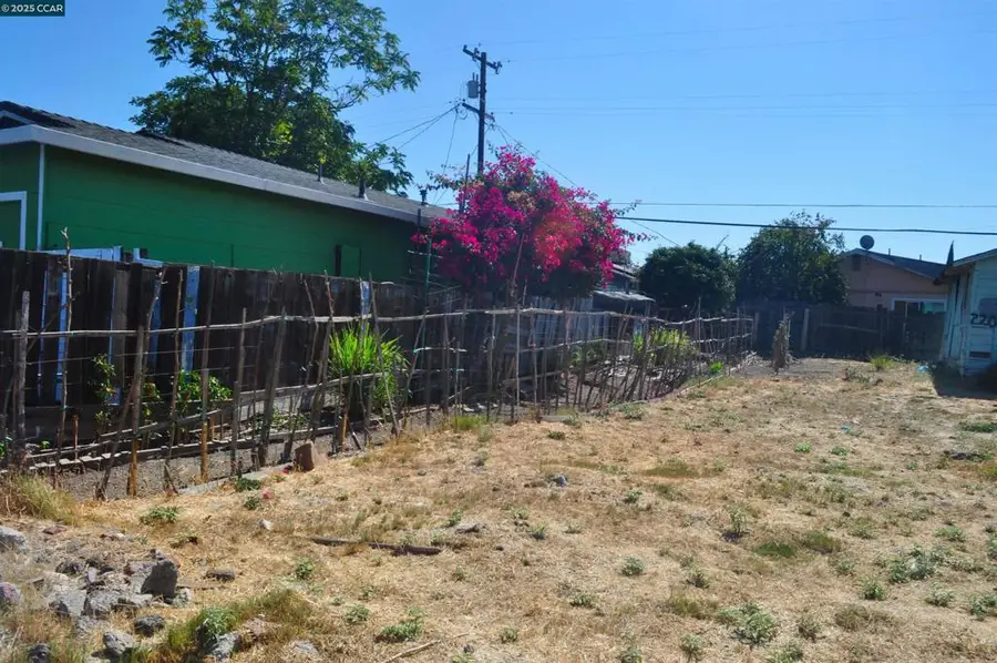 220 Delhi Ave, Stockton, CA 95206 - Image #3