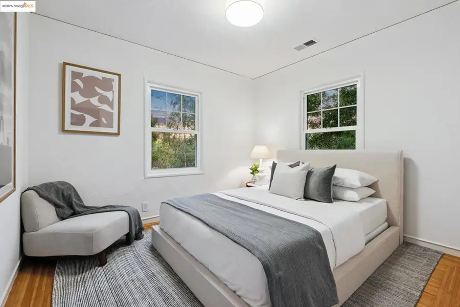 5673 Florence Ter, Oakland, CA 94611 - Image #3