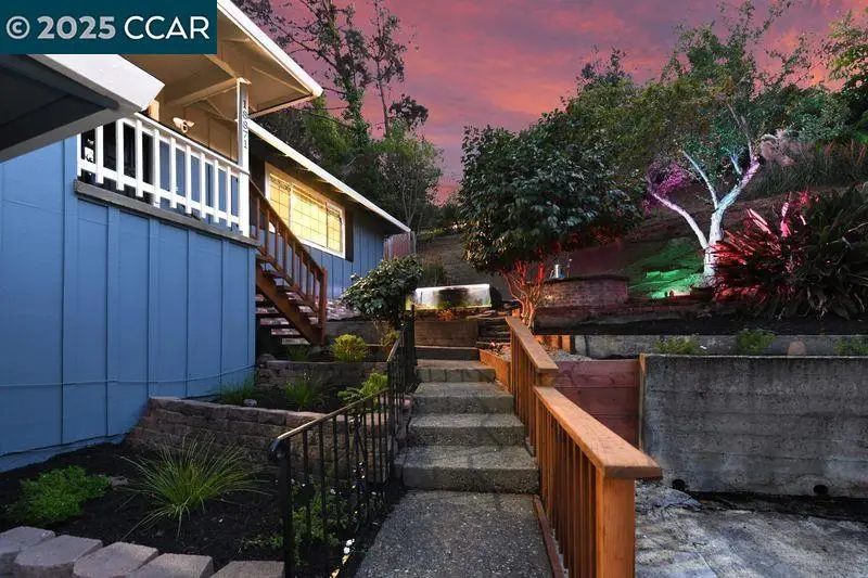 18871 Stanton Ave, Castro Valley, CA 94546 - Image #1