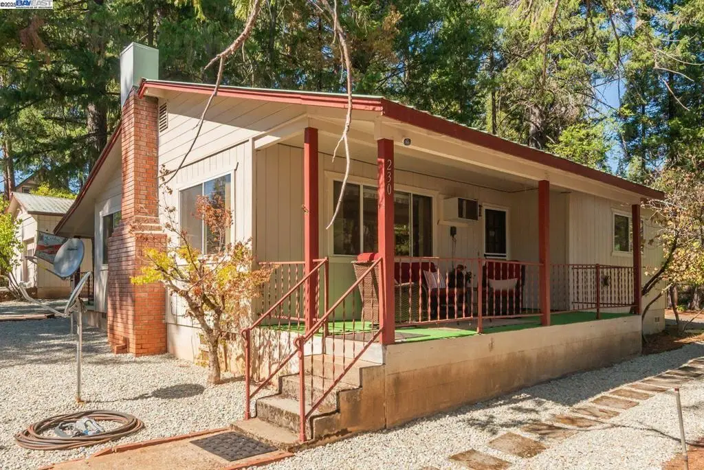 230 Lakeview Dr., Trinity Center, CA 96091 - Image #1