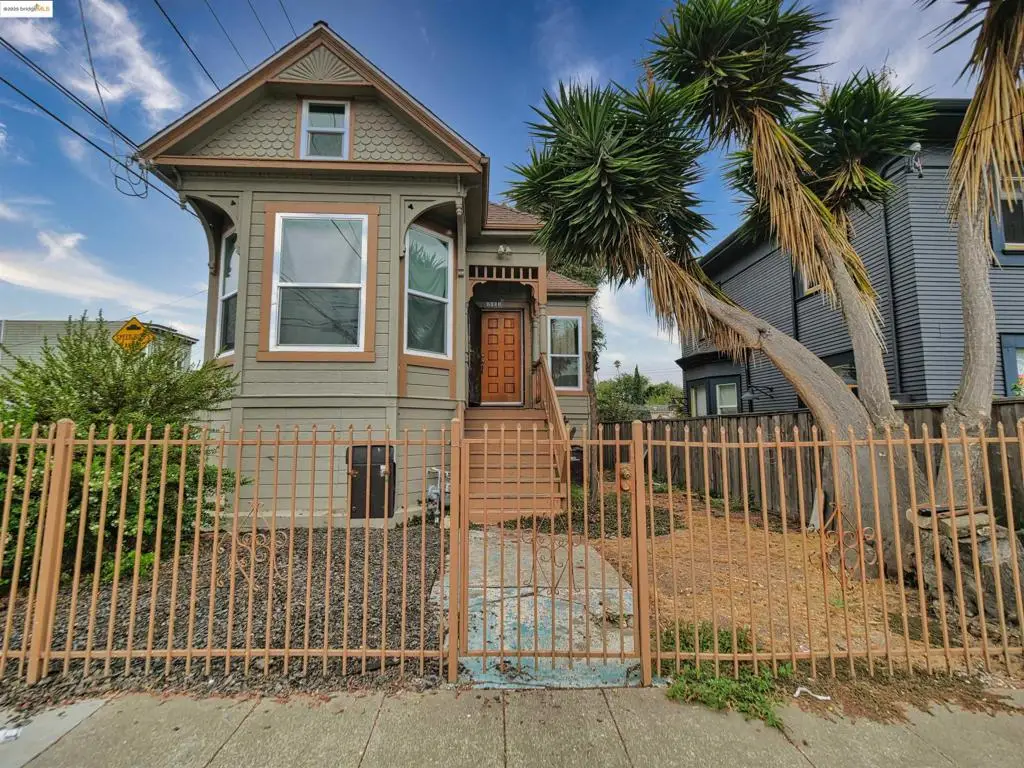 2103 Myrtle St, Oakland, CA 94607 - Image #1
