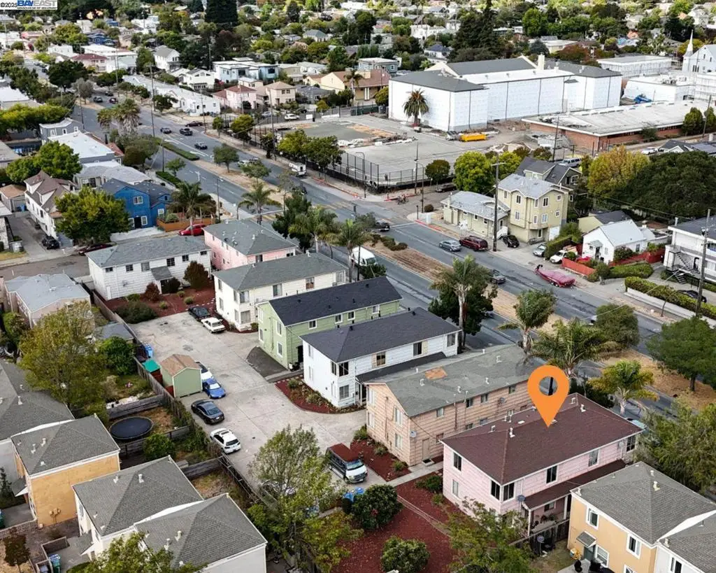 2790 Sacramento St, Berkeley, CA 94702 - Image #1