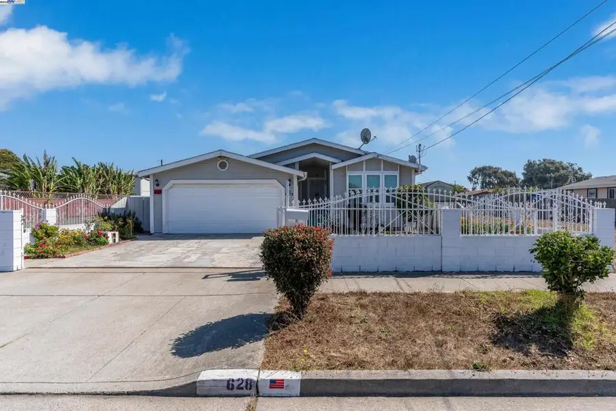 628 S 17th St, Richmond, CA 94804 - Image #2