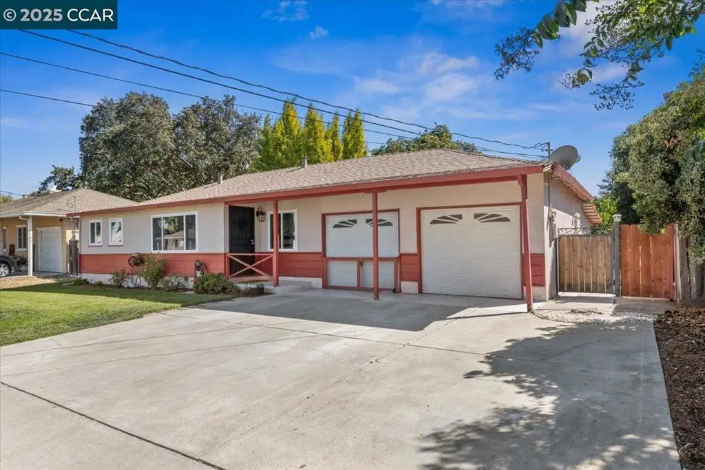 1340 Peach Pl, Concord, CA 94518 - Image #1