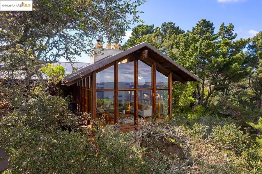 100 Tres Mesas, Orinda, CA 94563 - Image #2