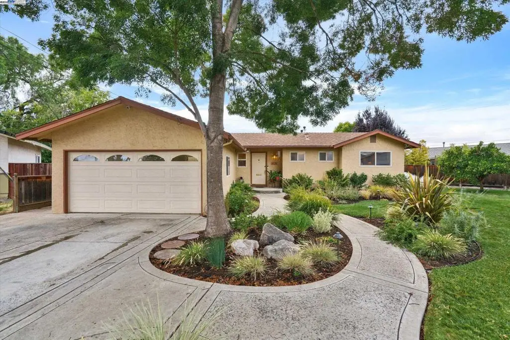 678 Crane Ave, Livermore, CA 94551 - Image #1