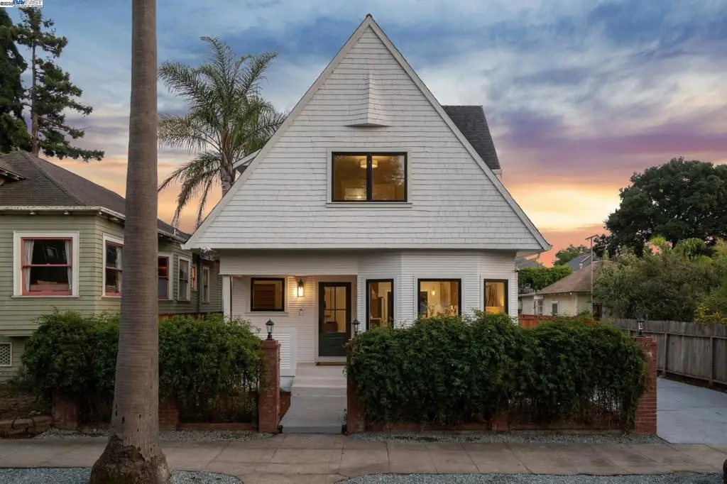 2004 Essex Street, Berkeley, CA 94703 - Image #1